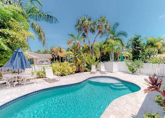Blue Wave Villa West